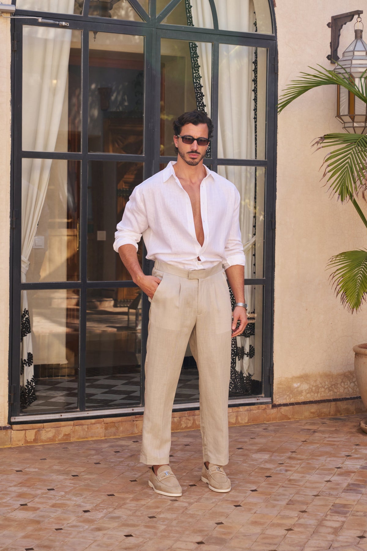 Table for Two Linen Shirt – White