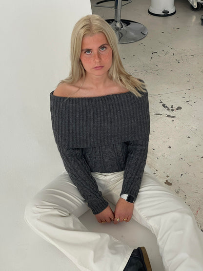 Theresa off-shoulder knit - Grey
