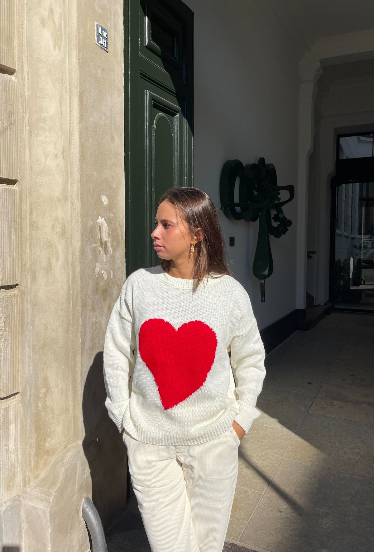 Red heart knit - White