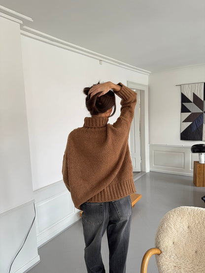 Valdamara oversized turtleneck - Brown
