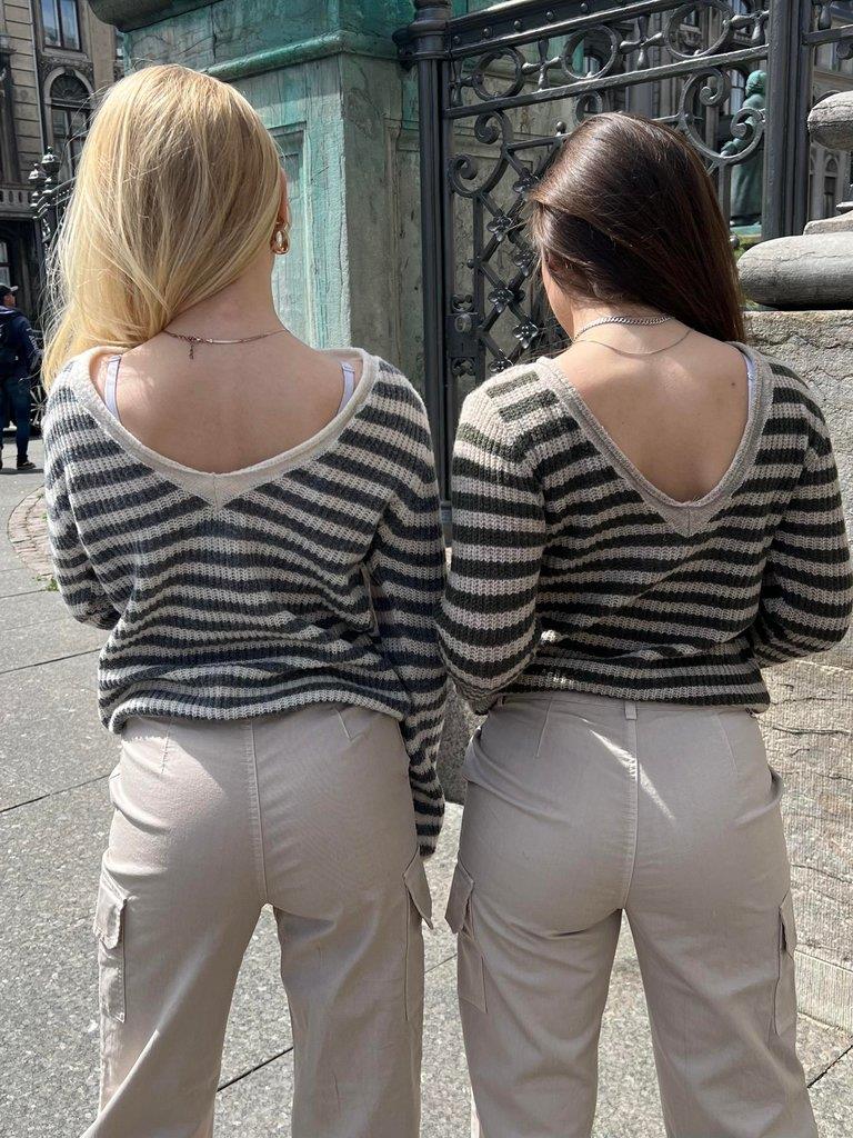 Leona knit - grey and beige