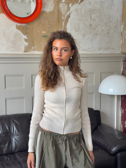 Carly cable knit with zipper – Off white