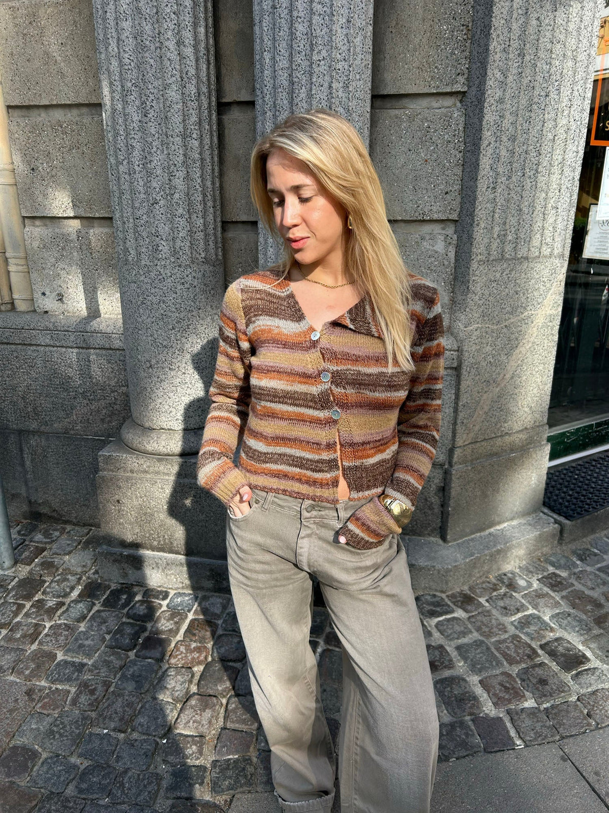 Bernie knit with buttons and stripes - Brown