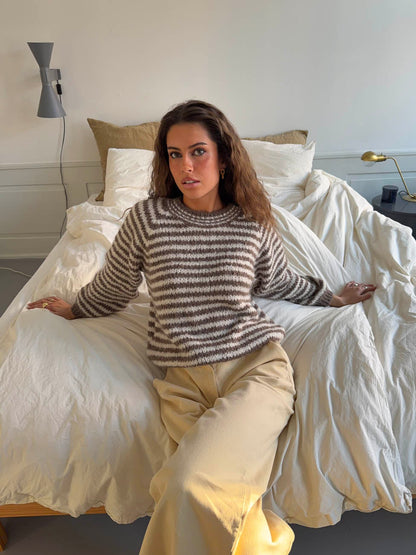 Zeya knit with stripes - White/taupe